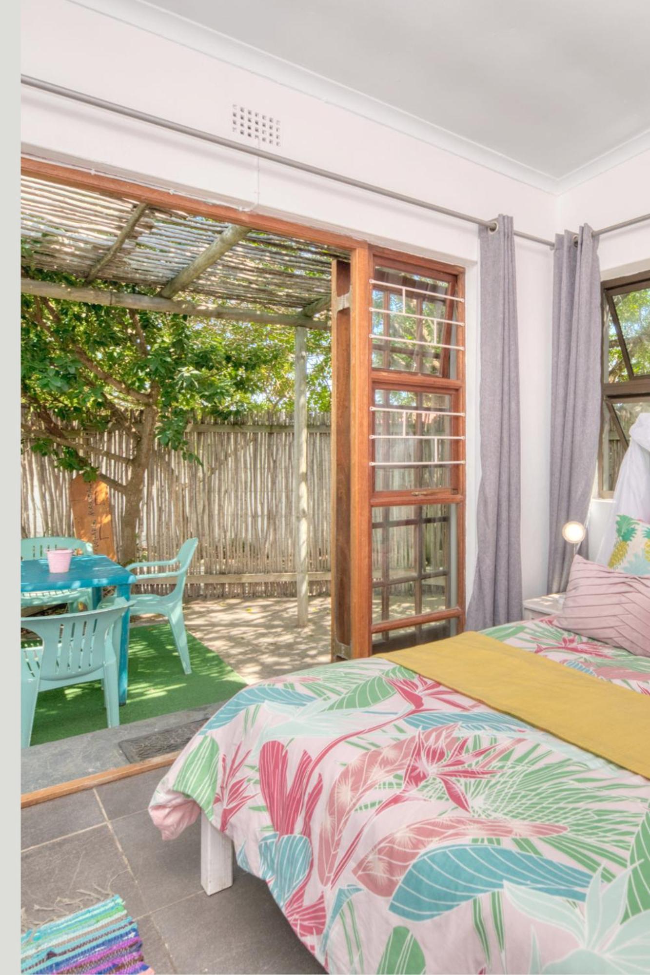 Cape Agulhas Backpackers Hostel สตรุยส์บาย ภายนอก รูปภาพ