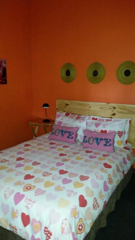 Cape Agulhas Backpackers Hostel สตรุยส์บาย ภายนอก รูปภาพ