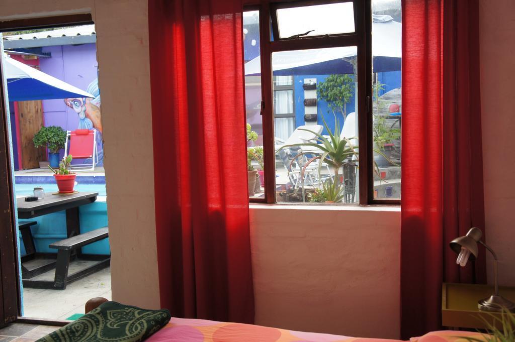 Cape Agulhas Backpackers Hostel สตรุยส์บาย ห้อง รูปภาพ